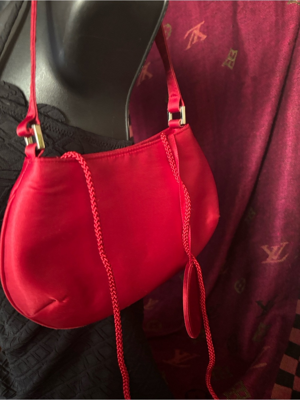 Unlisted Red Satin Shoulder Bag - rare vintage with mirror